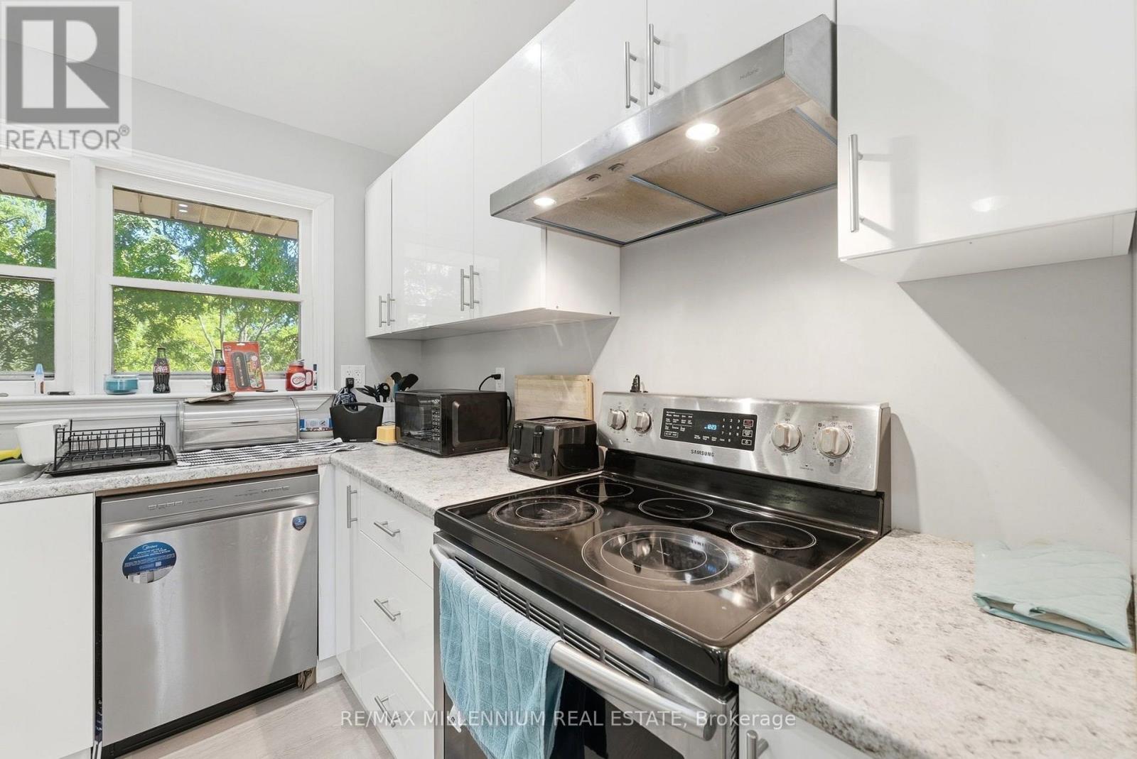 22 Montgomery Road Property Photo 12