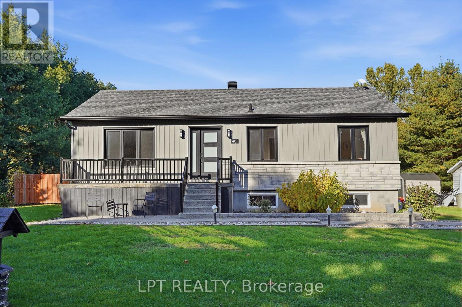 481 Greenlane Road Property Photo 2