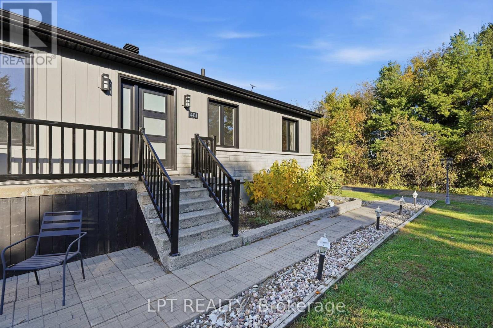 481 Greenlane Road Property Photo 3