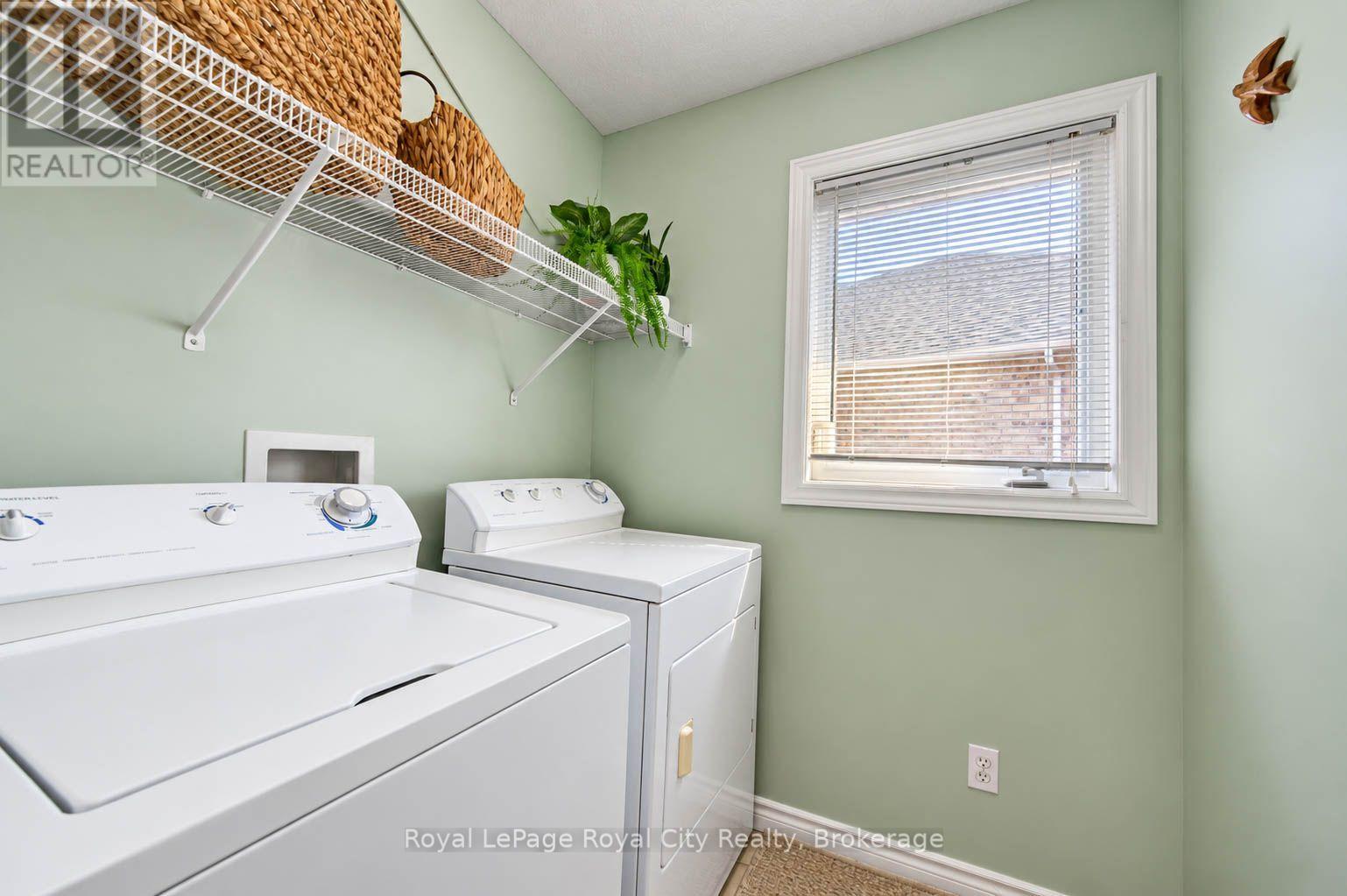91 Harper Crescent Property Photo 26