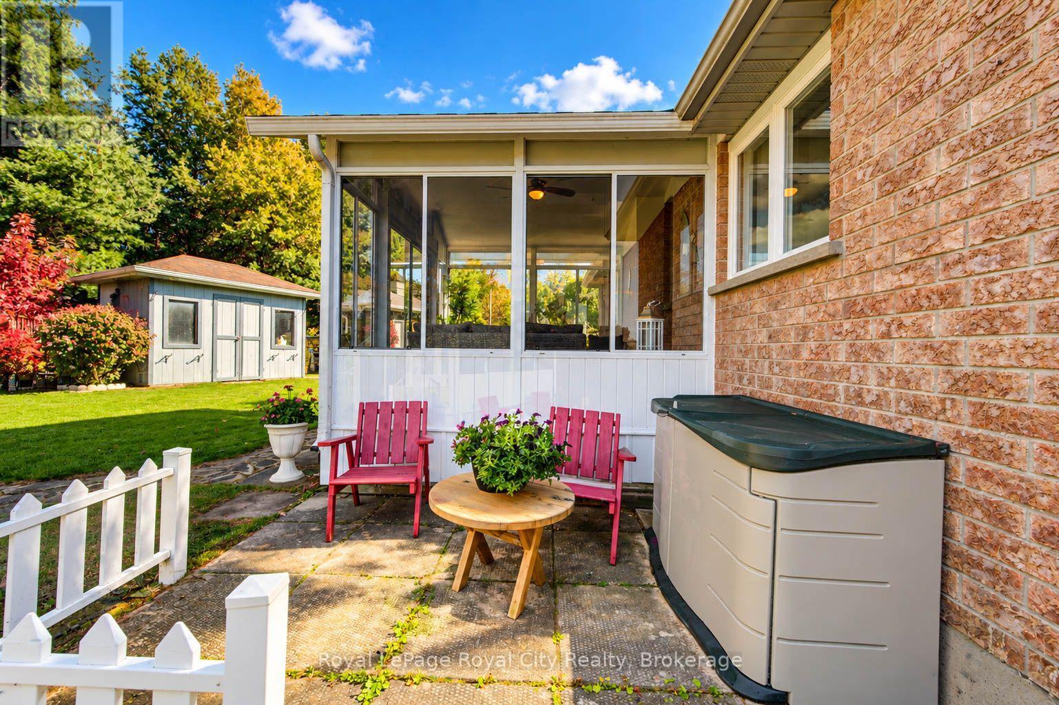 91 Harper Crescent Property Photo 46