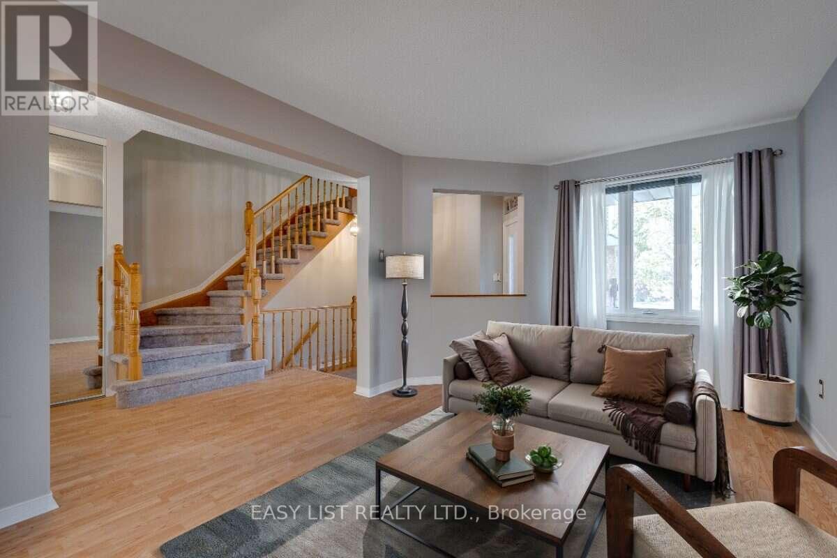 77 Mcgibbon Drive Property Photo 6