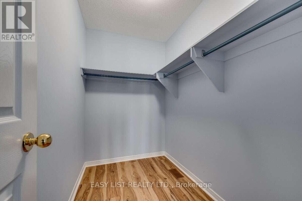 77 Mcgibbon Drive Property Photo 28