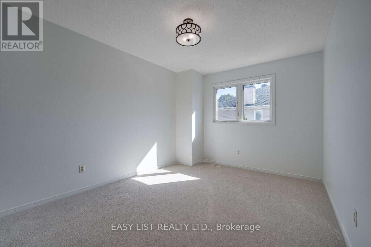 77 Mcgibbon Drive Property Photo 32