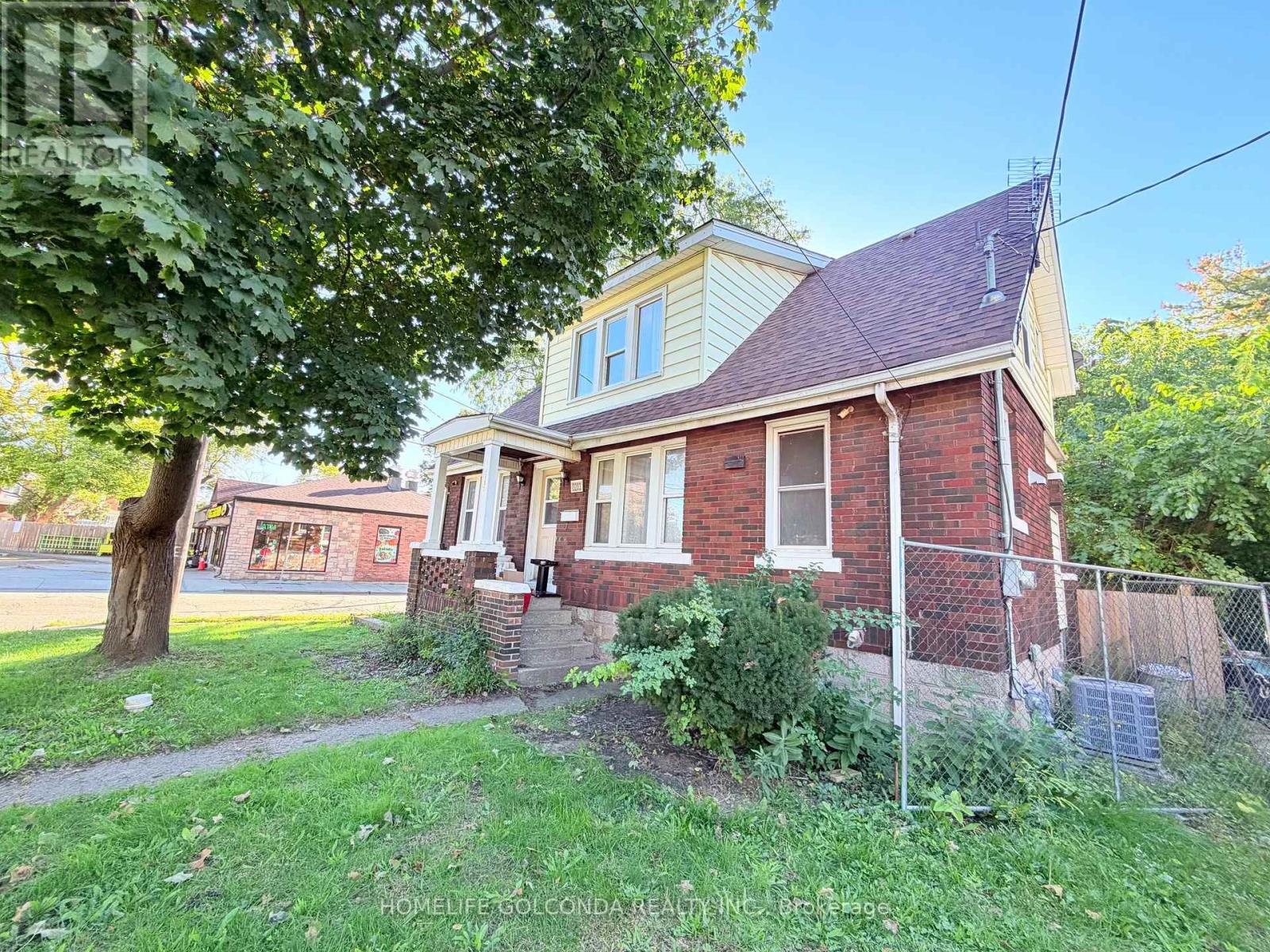 3203 Linwood Place Property Photo 1