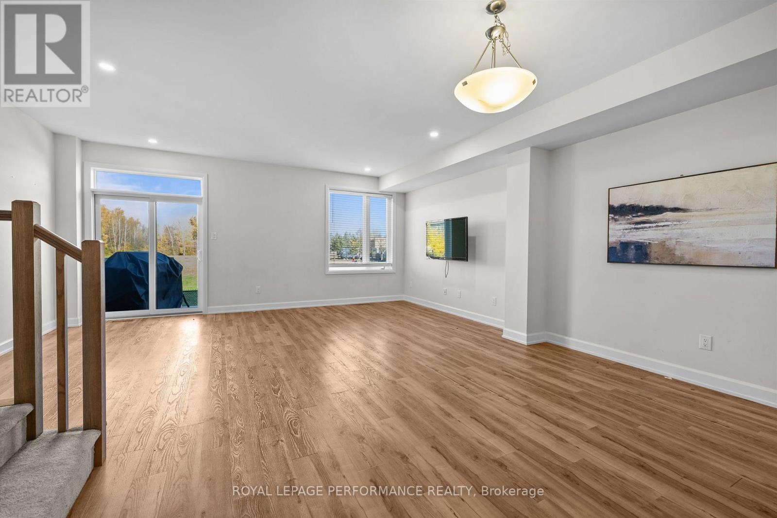 91 Richelieu Street Property Photo 6