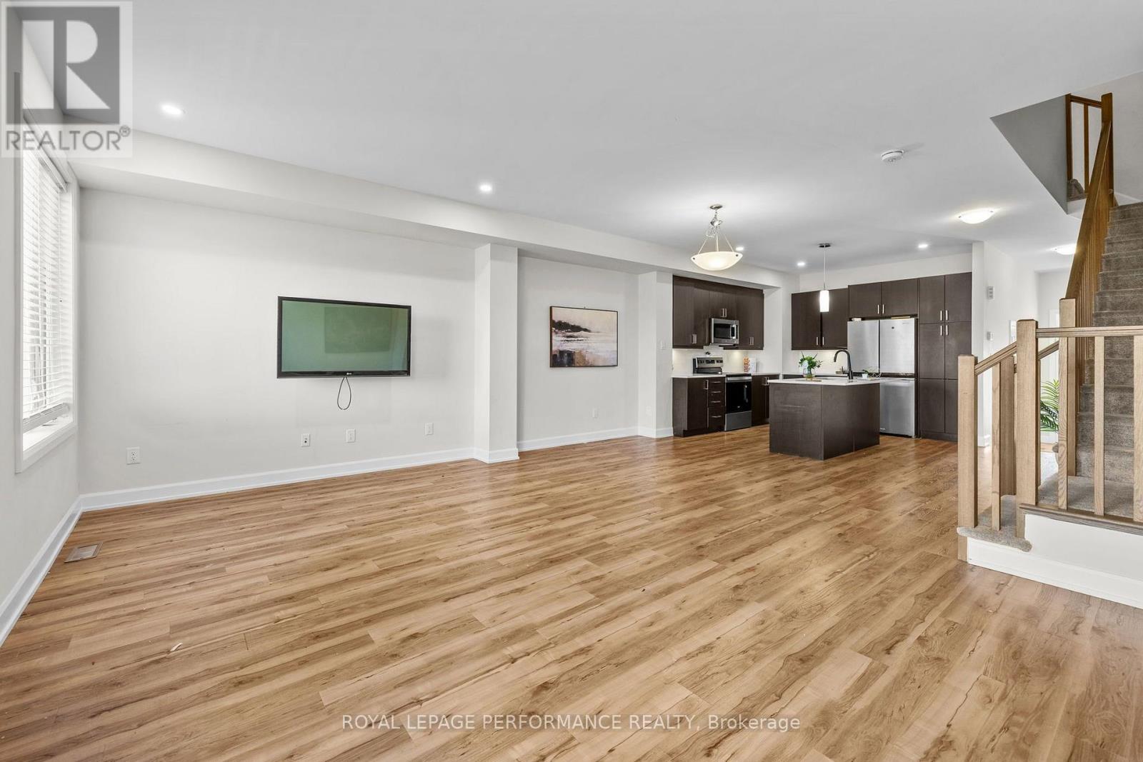 91 Richelieu Street Property Photo 7