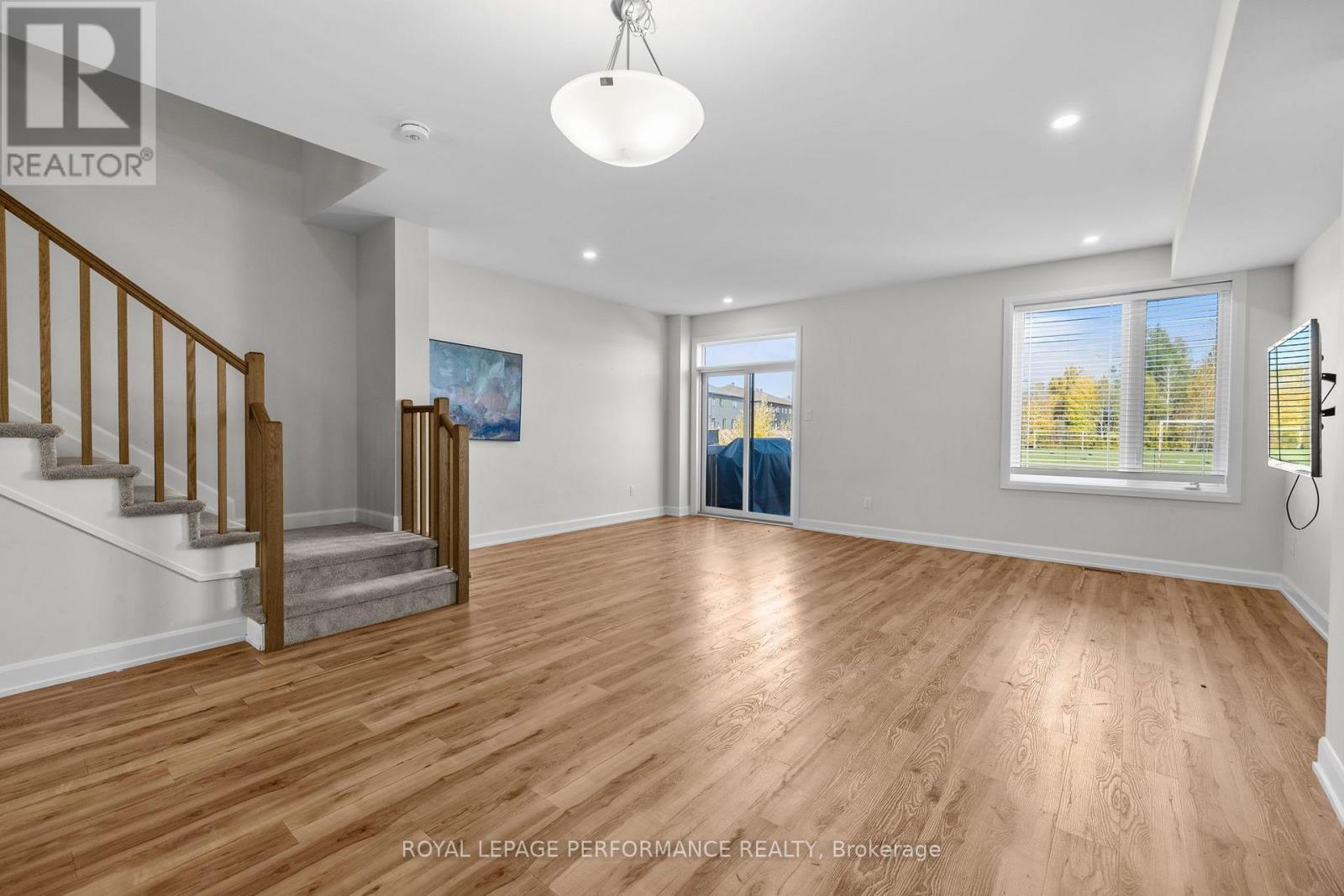 91 Richelieu Street Property Photo 8