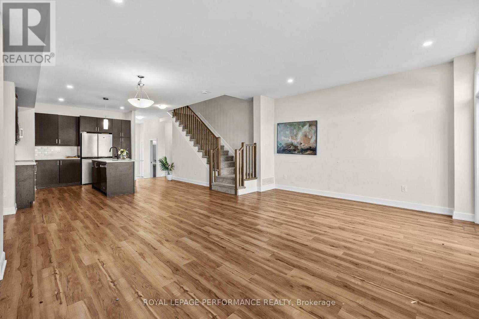 91 Richelieu Street Property Photo 9