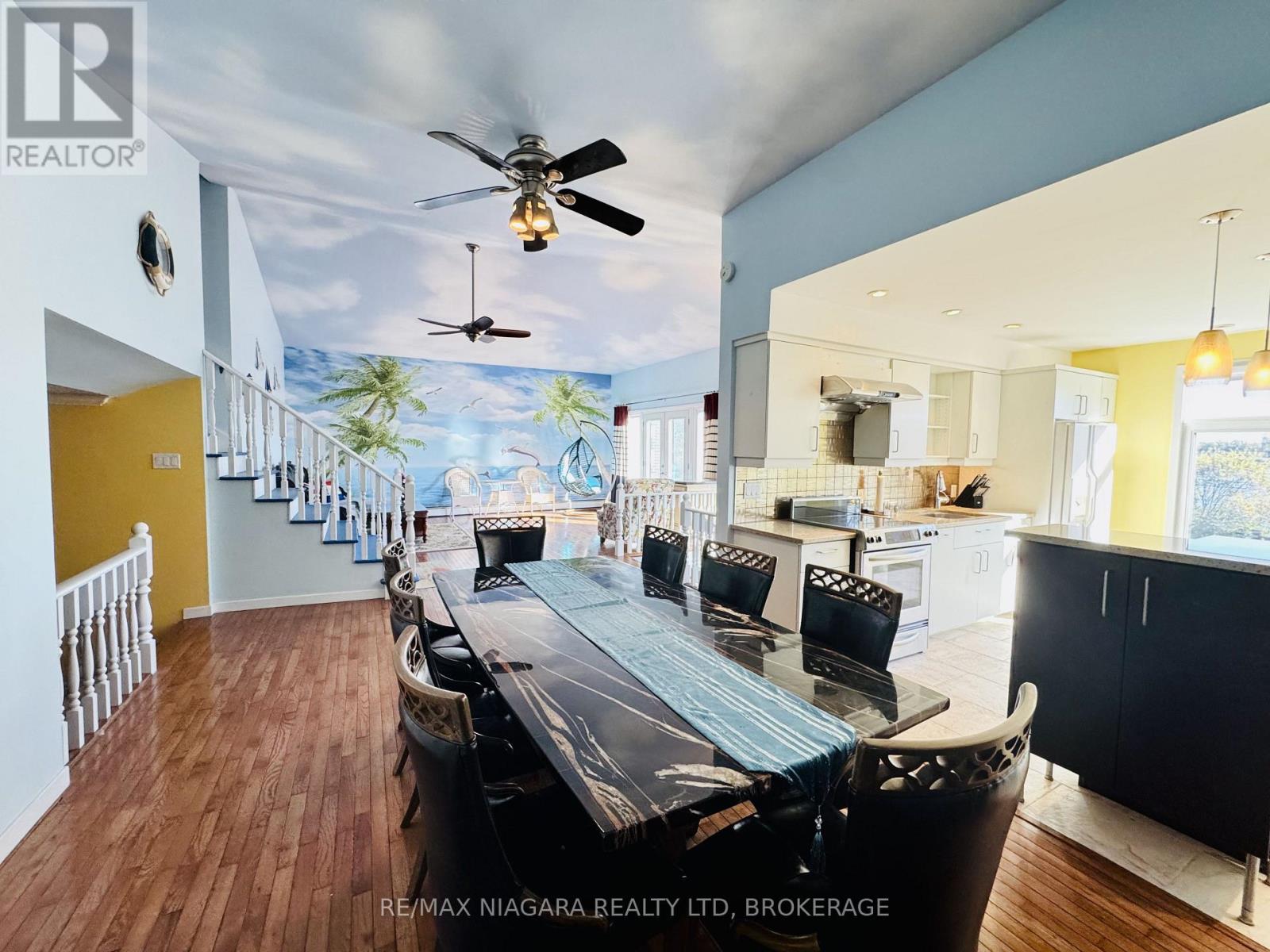 415 Niagara Boulevard Property Photo 4
