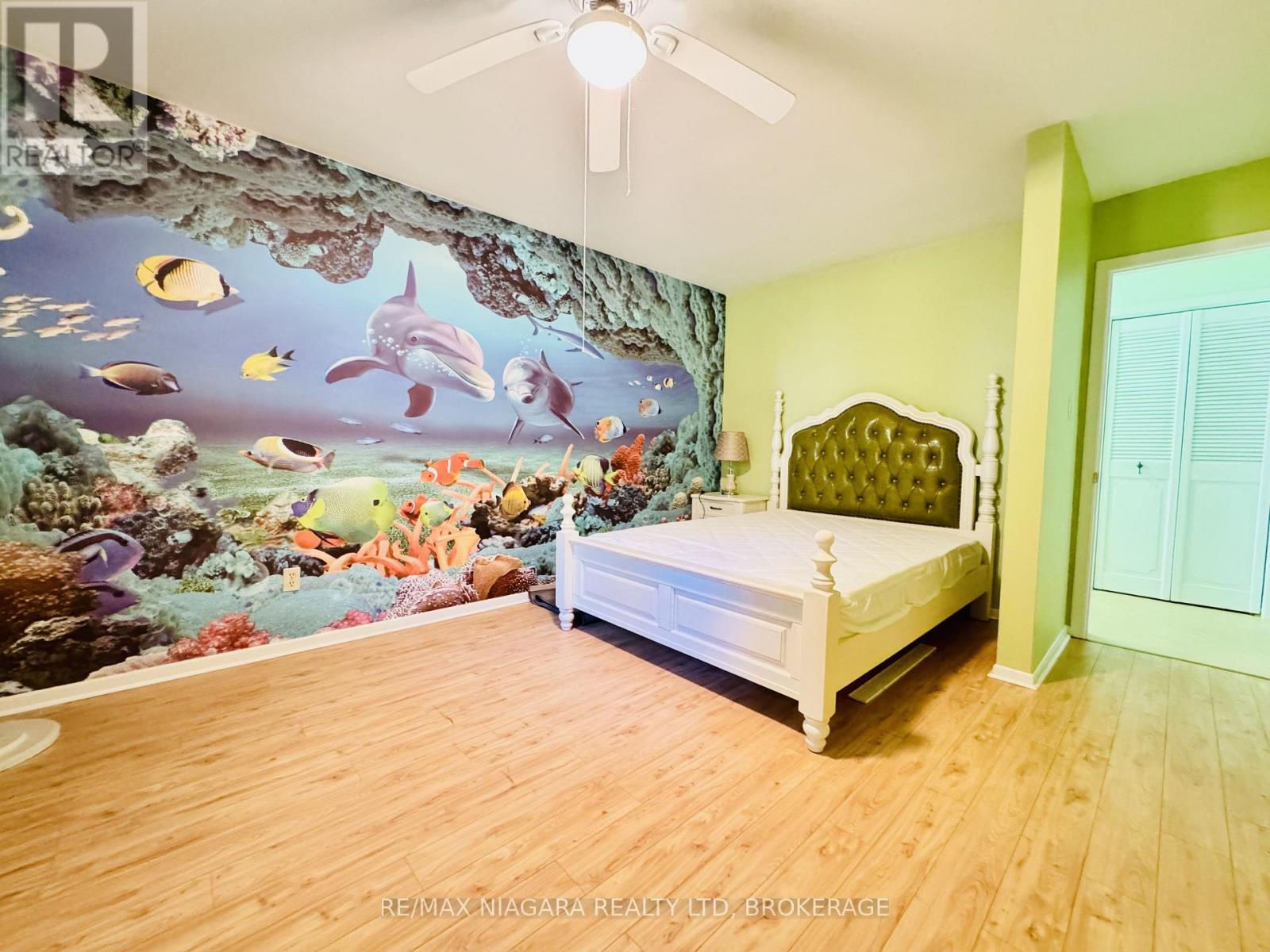 415 Niagara Boulevard Property Photo 11