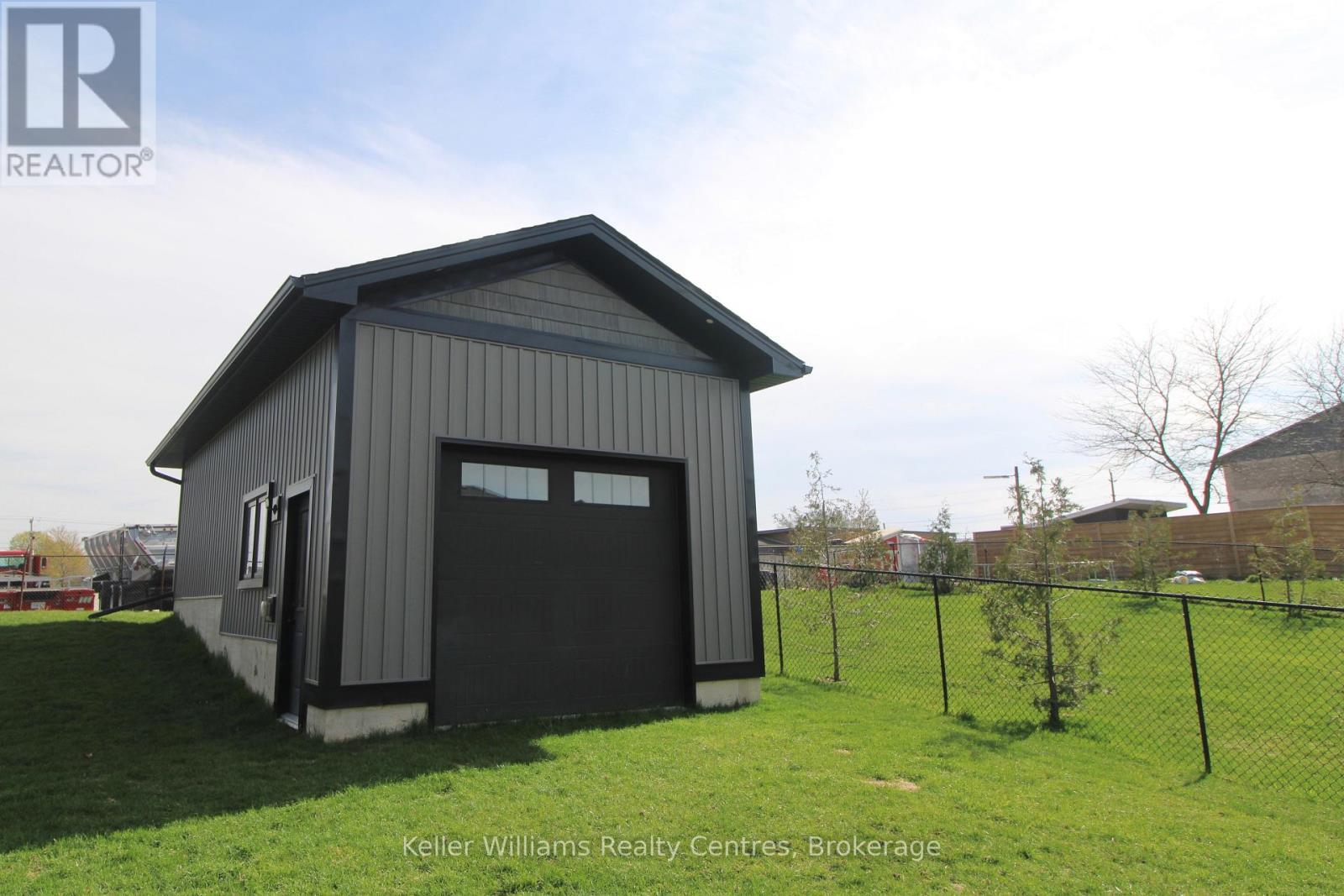 113 Fourth Street Property Photo 40