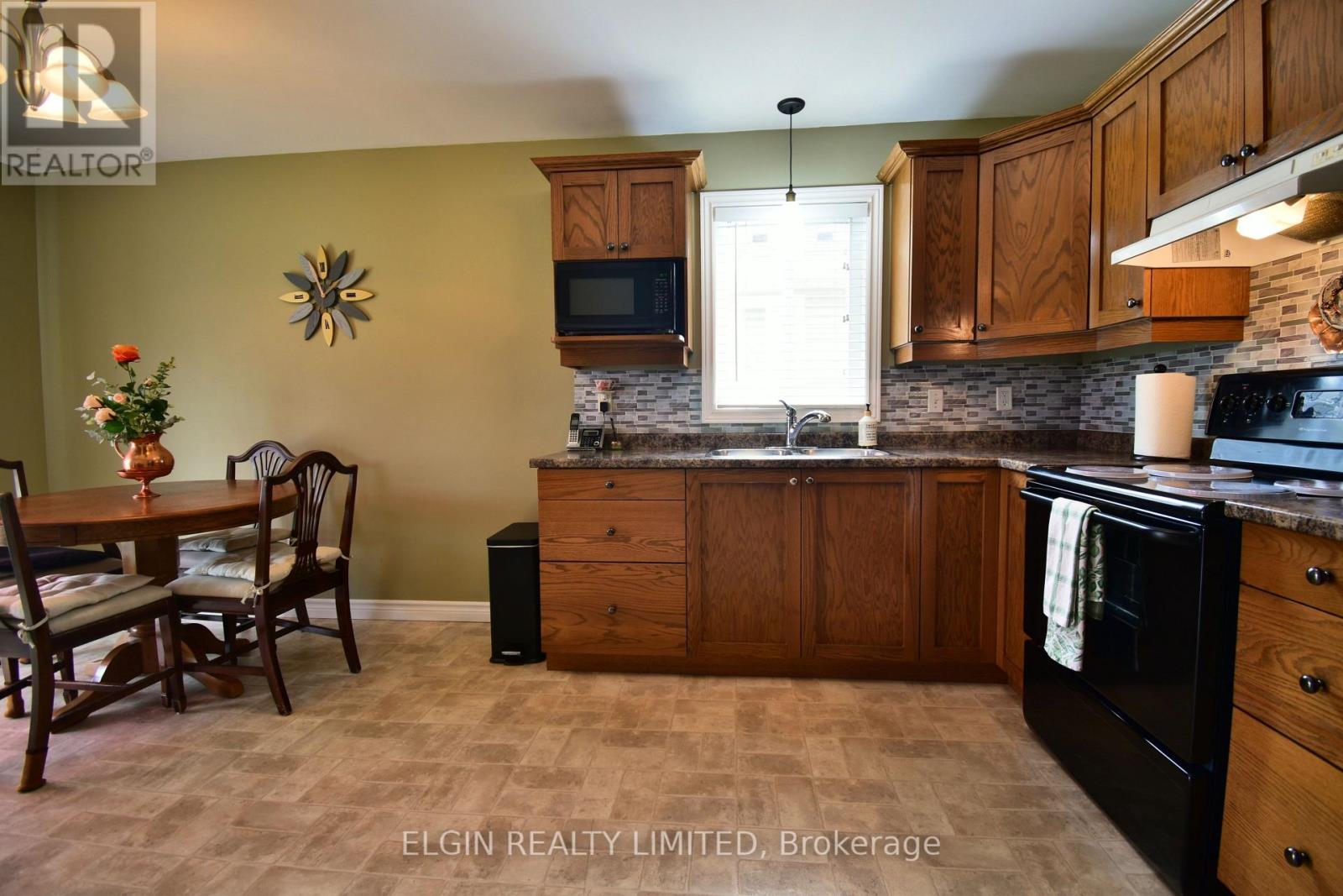 5 Havenridge Court Property Photo 9