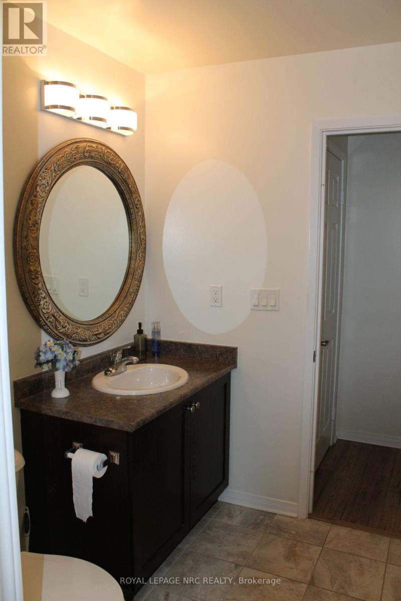 301 - 16 Sullivan Avenue Property Photo 19