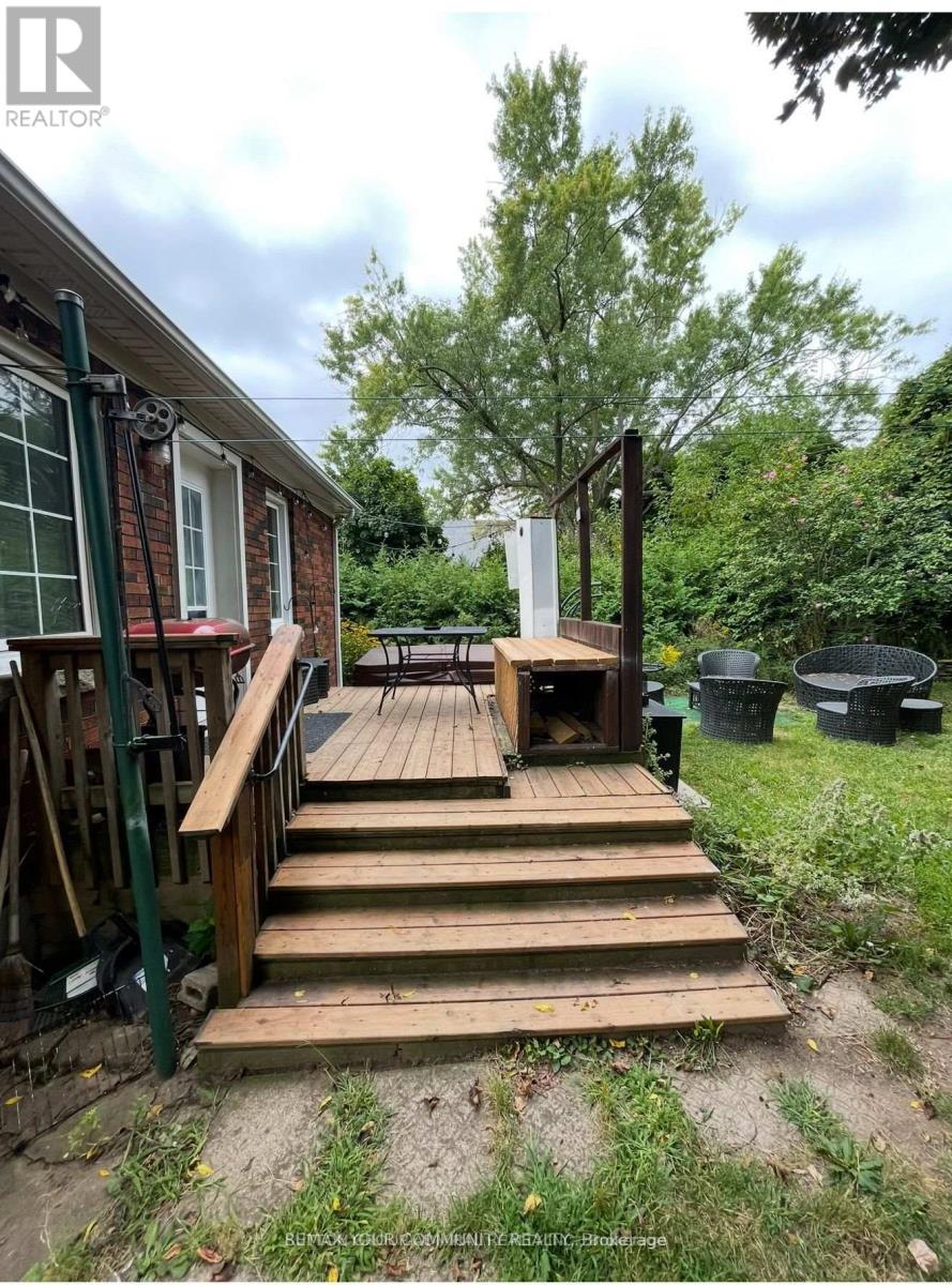 3813 St Peter Avenue Property Photo 10