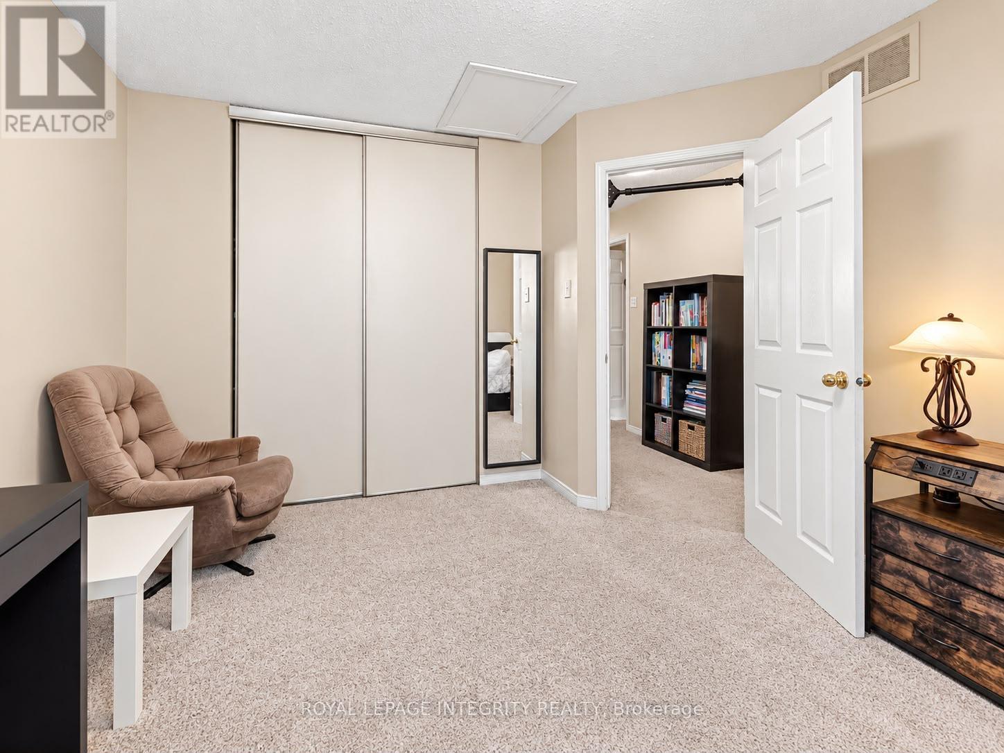 17 Constable Street Property Photo 22