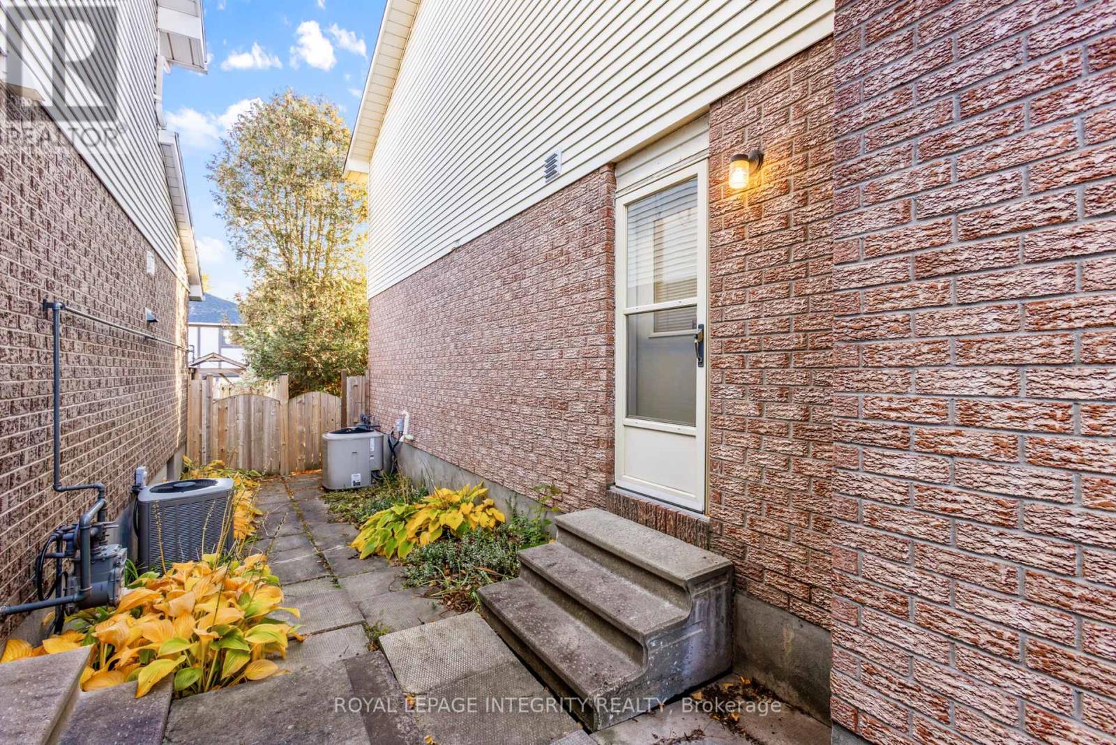 17 Constable Street Property Photo 28