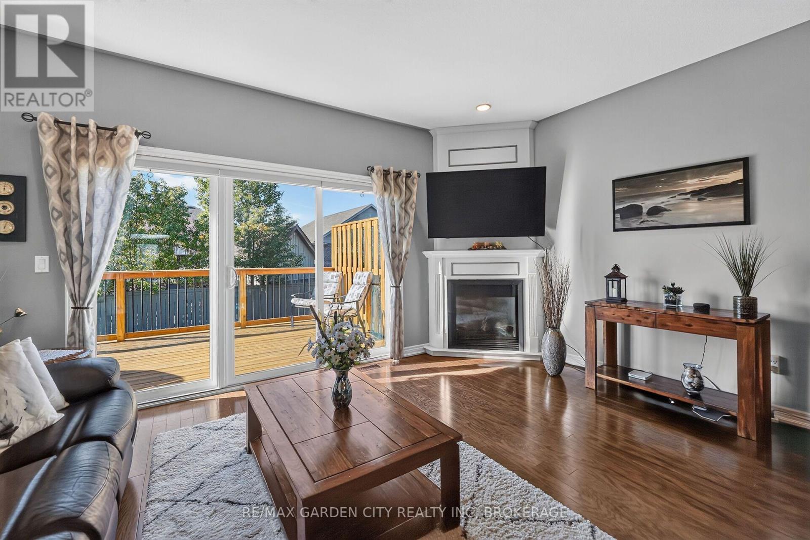179 Falcon Drive Property Photo 14