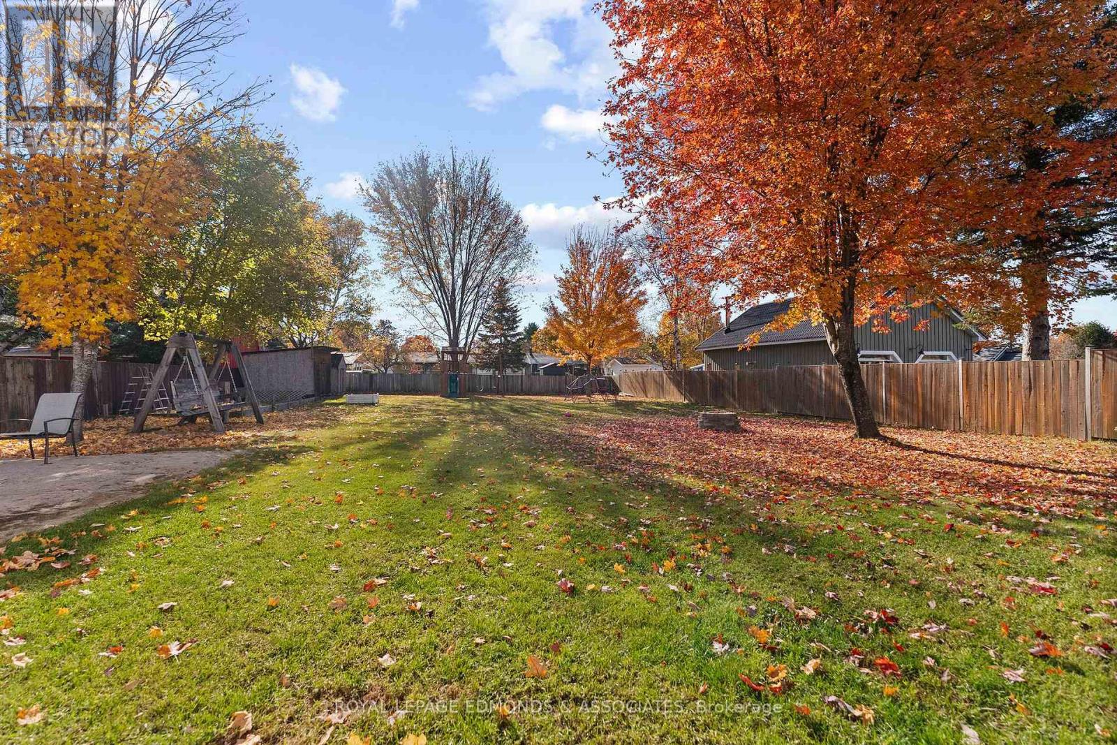 10 Sunset Crescent Property Photo 5