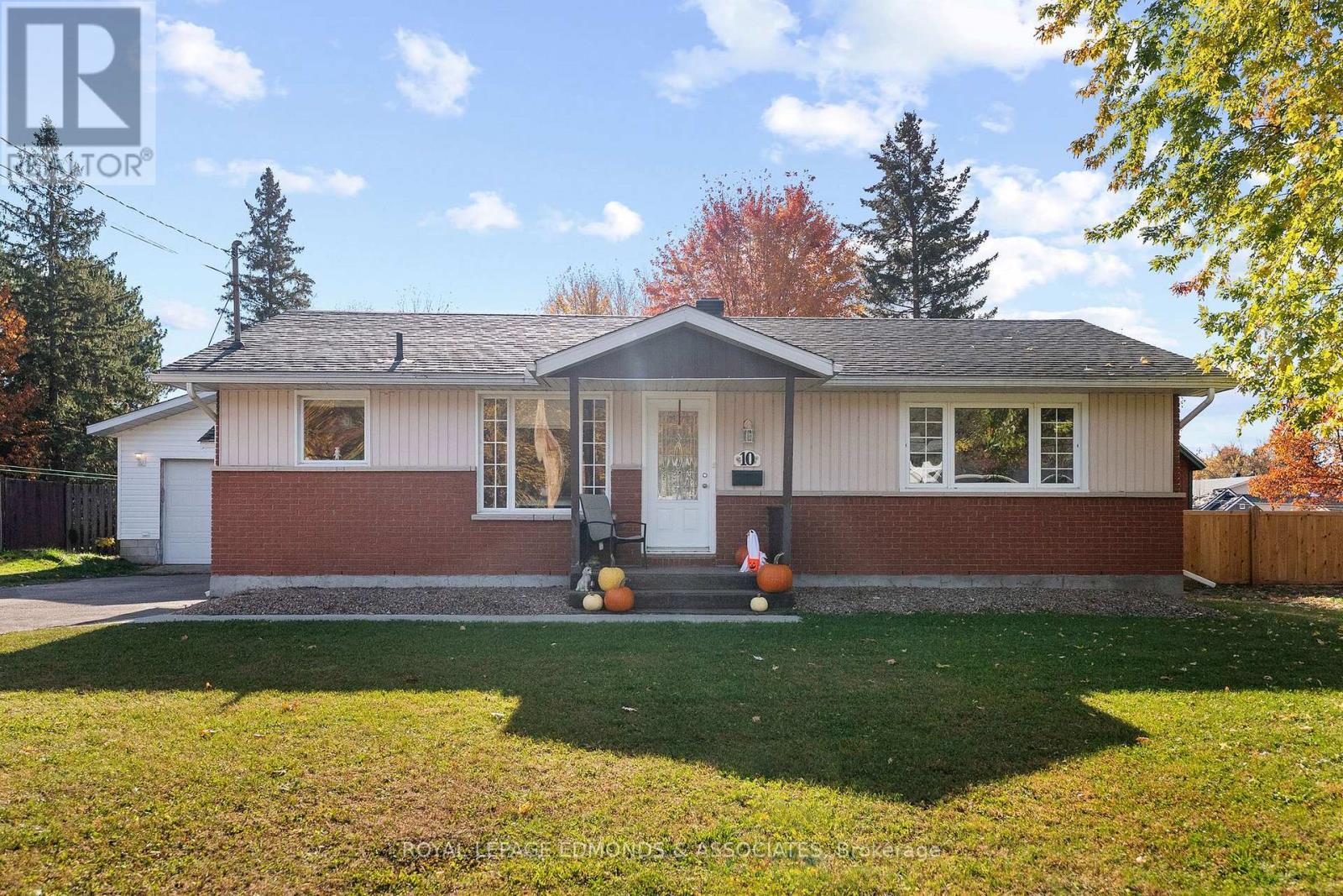 10 Sunset Crescent Property Photo 7