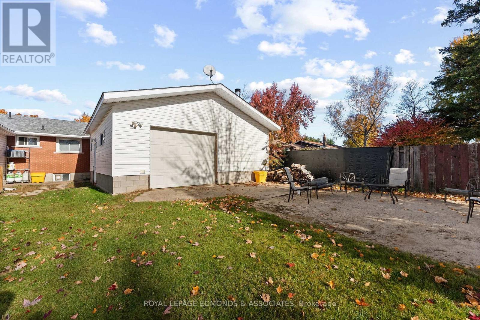 10 Sunset Crescent Property Photo 41