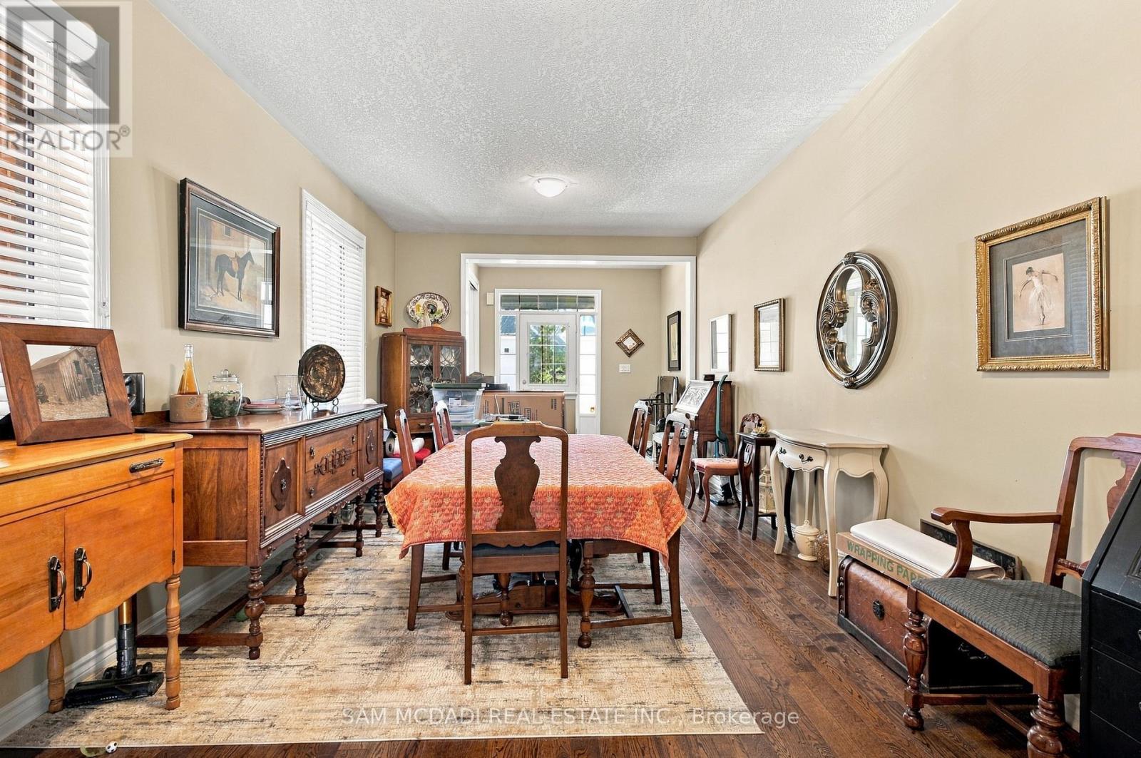 8 Celano Drive Property Photo 6