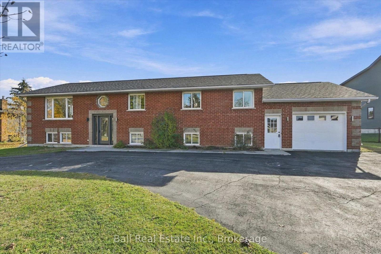 323 Cadigan Road Property Photo 1