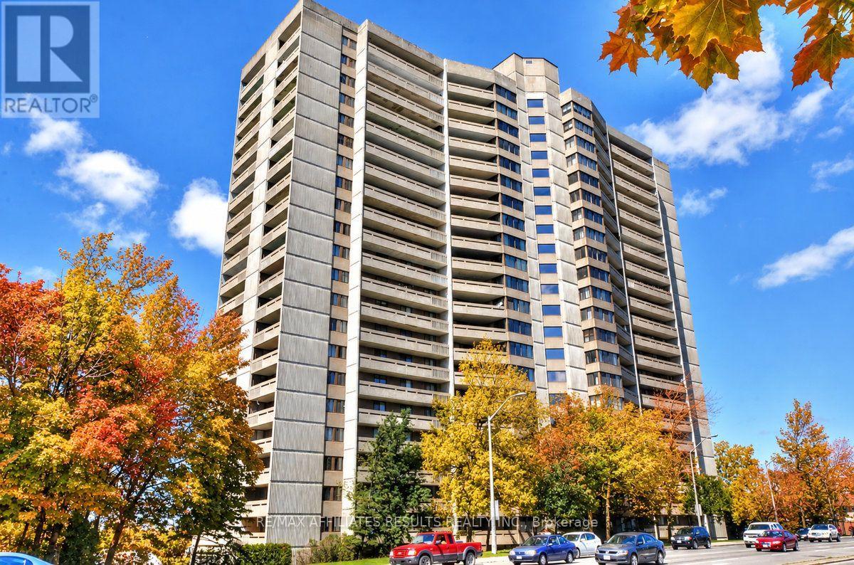 408 - 415 GREENVIEW AVENUE Property Photo 1