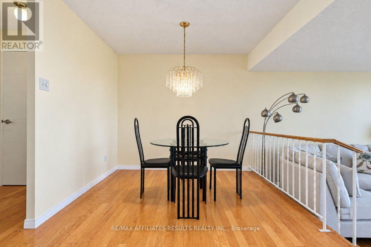 408 - 415 Greenview Avenue Property Photo 12