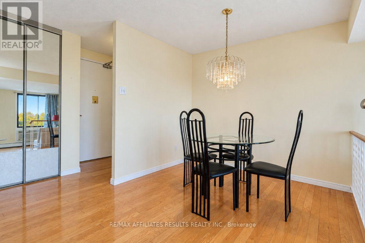 408 - 415 Greenview Avenue Property Photo 13