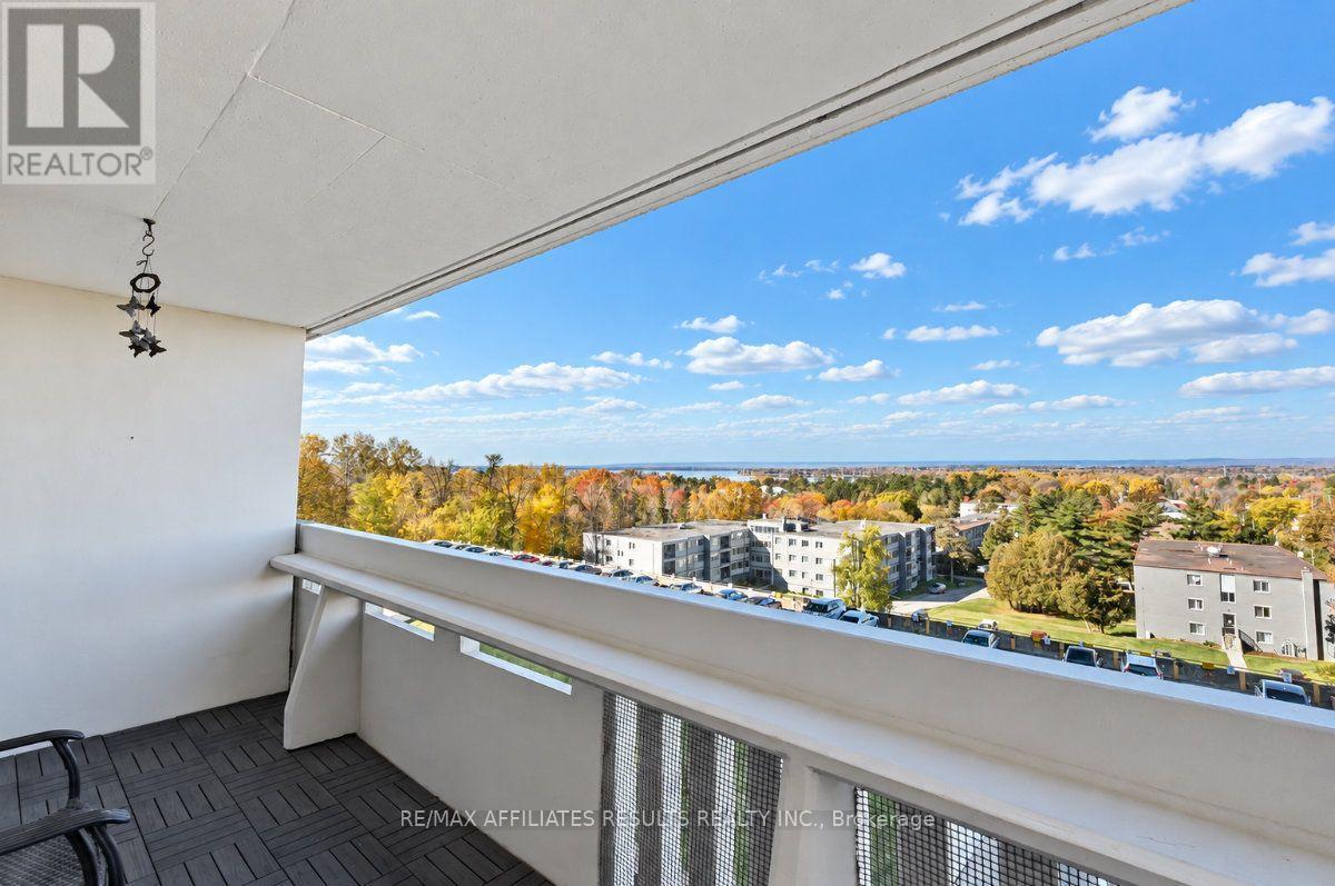 408 - 415 Greenview Avenue Property Photo 22