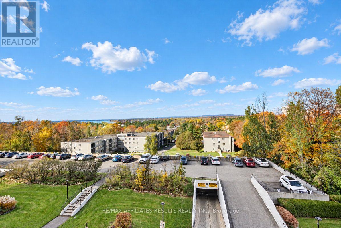 408 - 415 Greenview Avenue Property Photo 26
