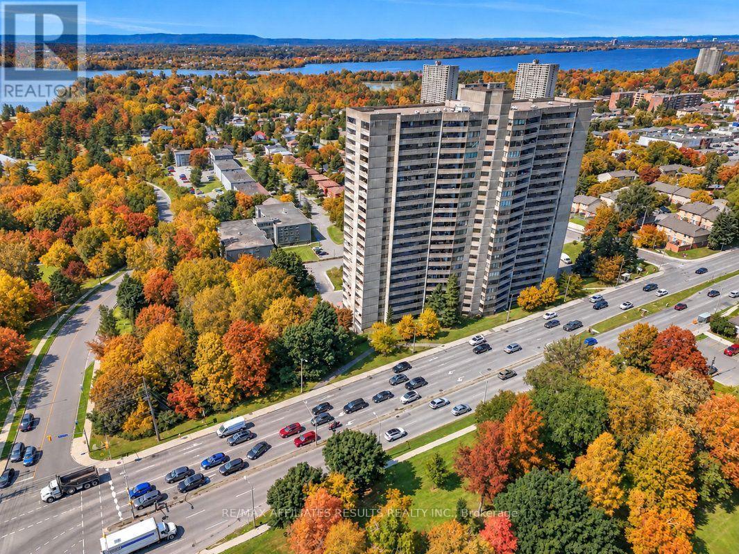 408 - 415 Greenview Avenue Property Photo 44