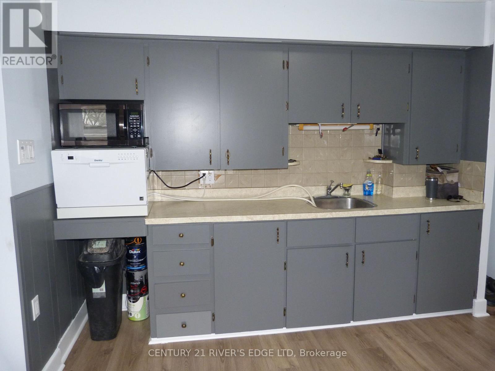 24 Brouse Drive Property Photo 6