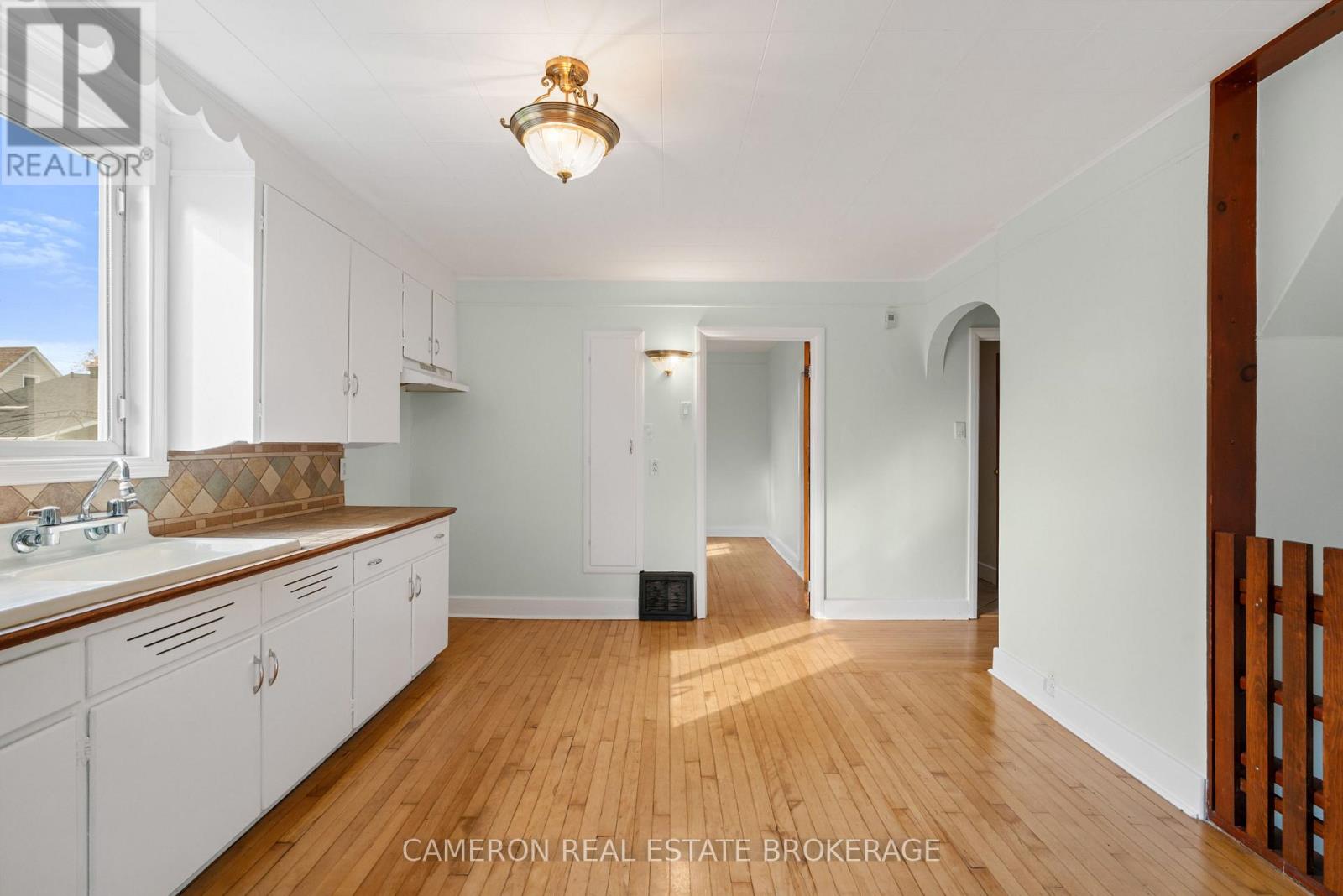 108 Bedford Street Property Photo 12
