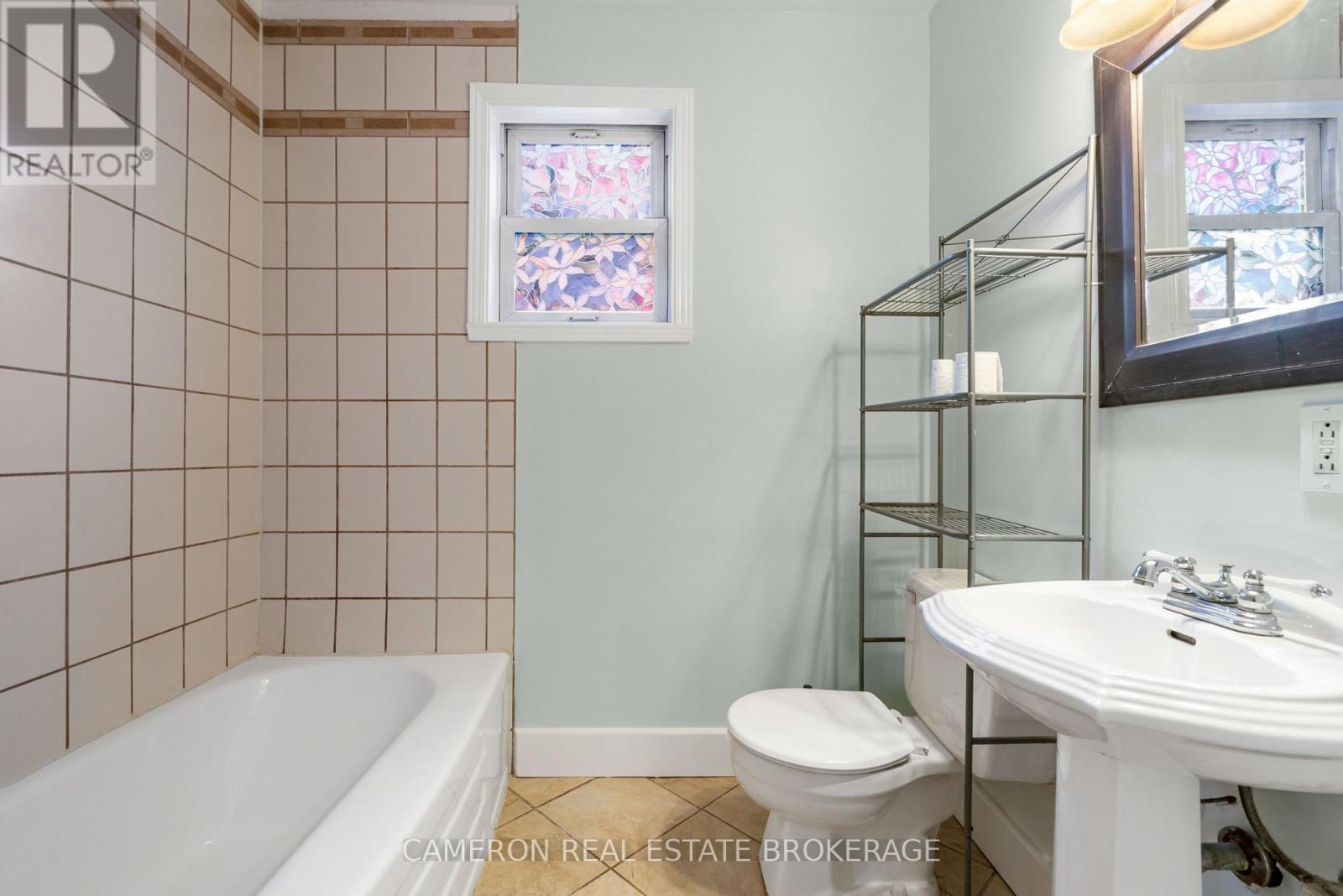 108 Bedford Street Property Photo 16
