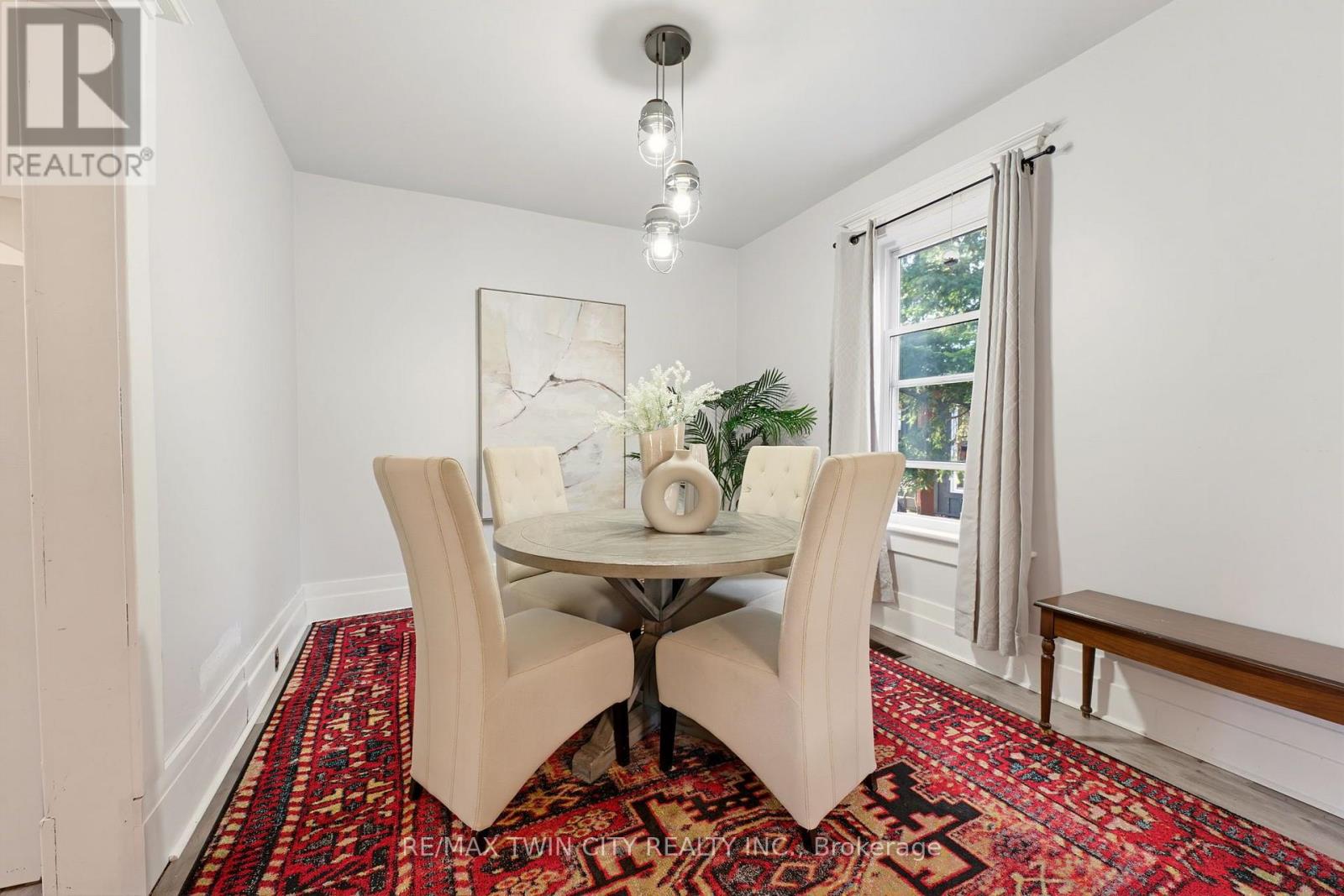 540 Vine Street Property Photo 10