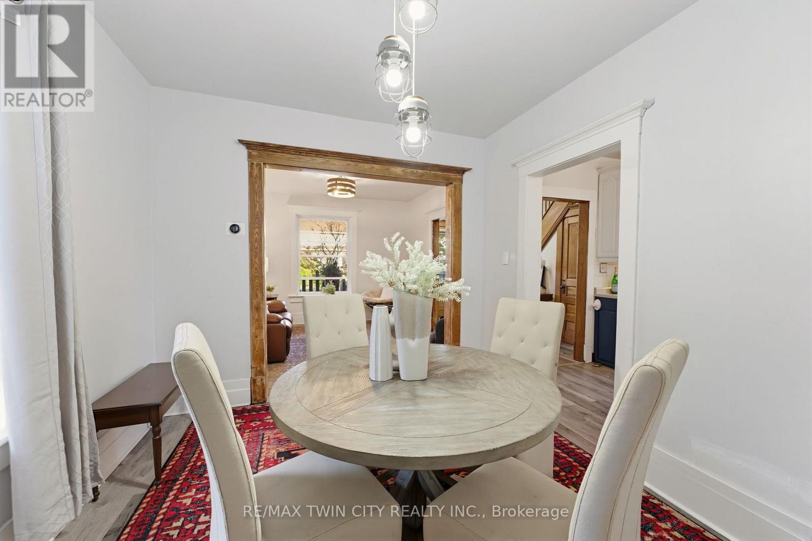 540 Vine Street Property Photo 11