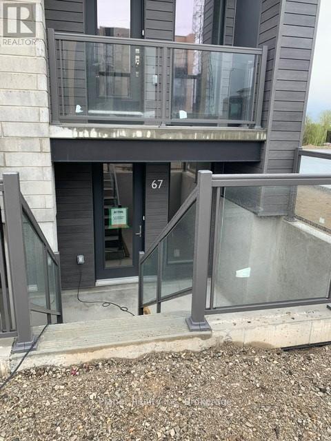 67 - 261 Woodbine Avenue Property Photo 2