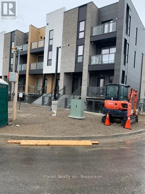 67 - 261 Woodbine Avenue Property Photo 13