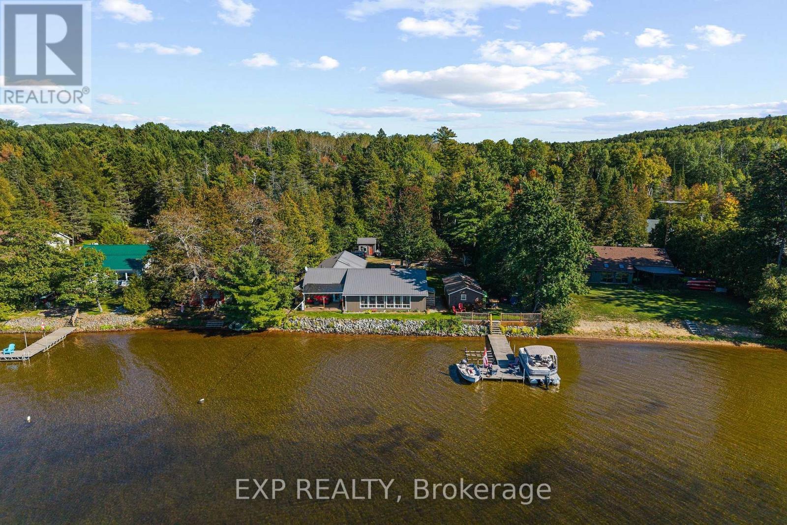 42195 Combermere Road Property Photo 3