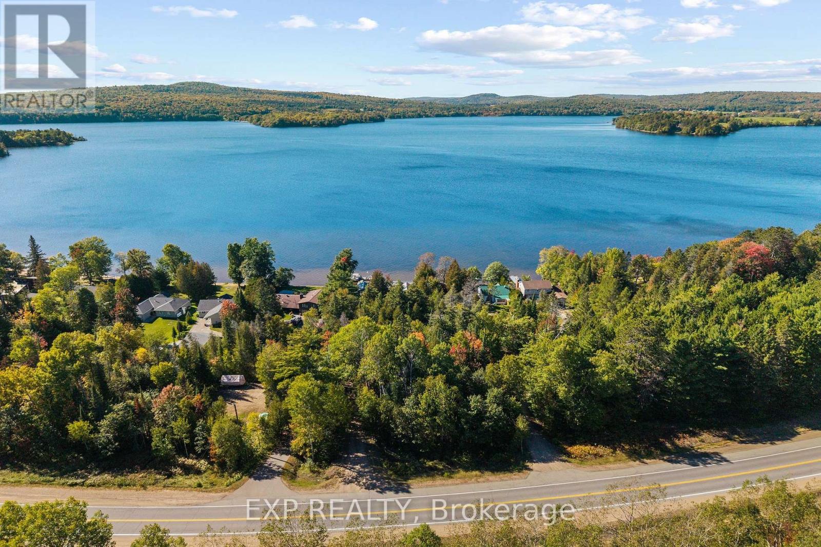 42195 Combermere Road Property Photo 4