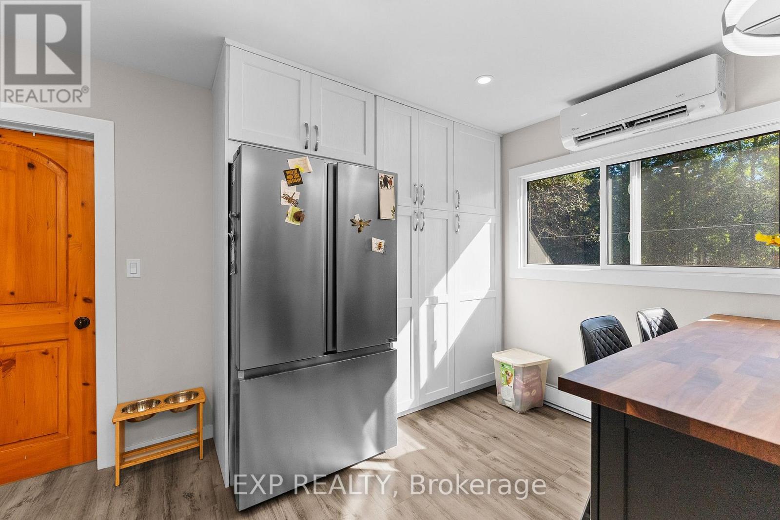 42195 Combermere Road Property Photo 22
