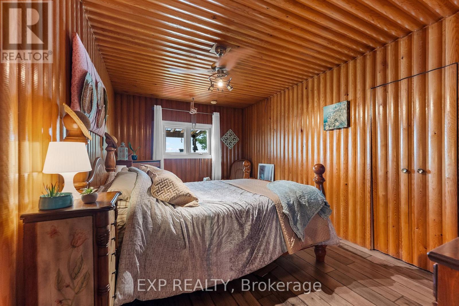 42195 Combermere Road Property Photo 28
