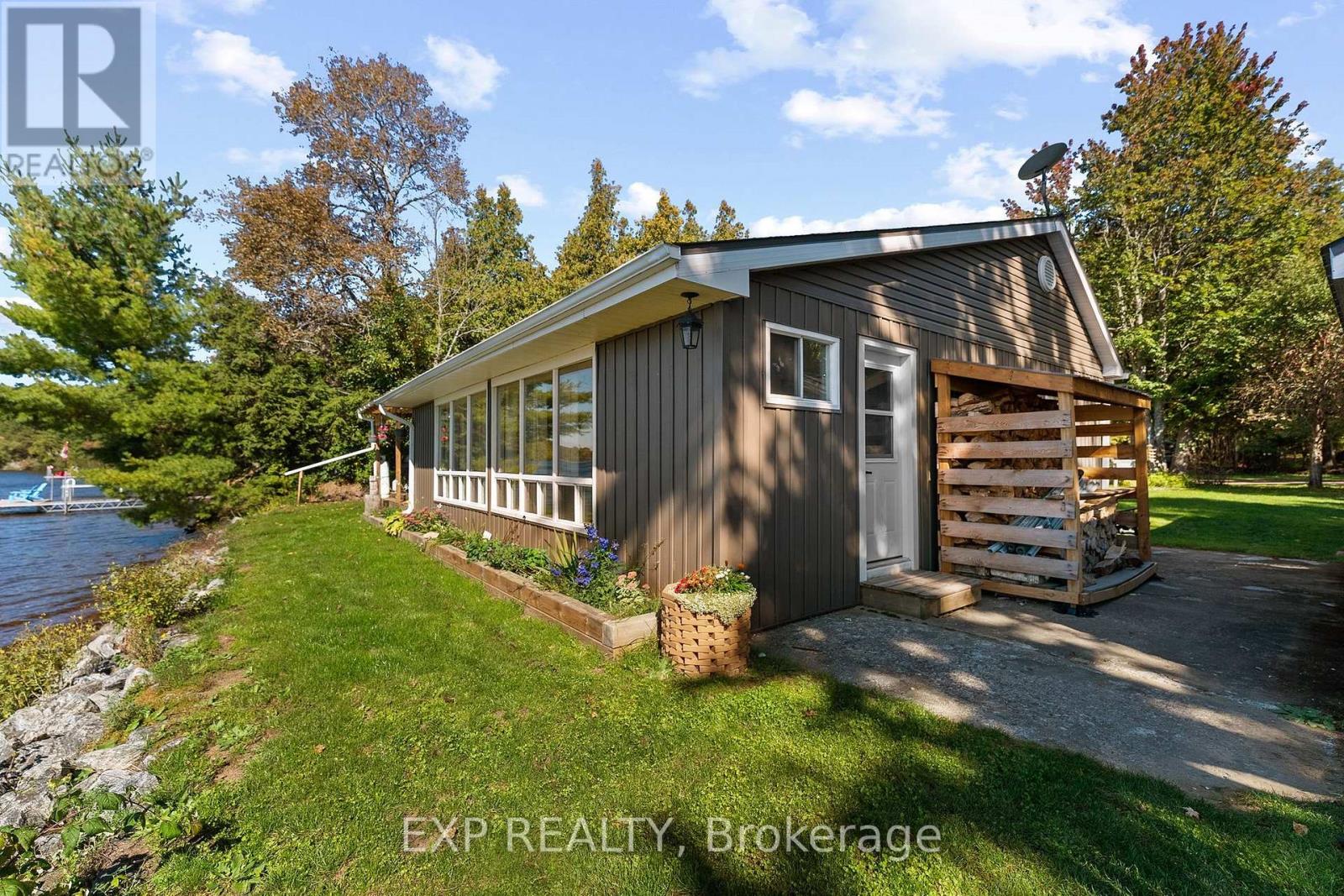 42195 Combermere Road Property Photo 36