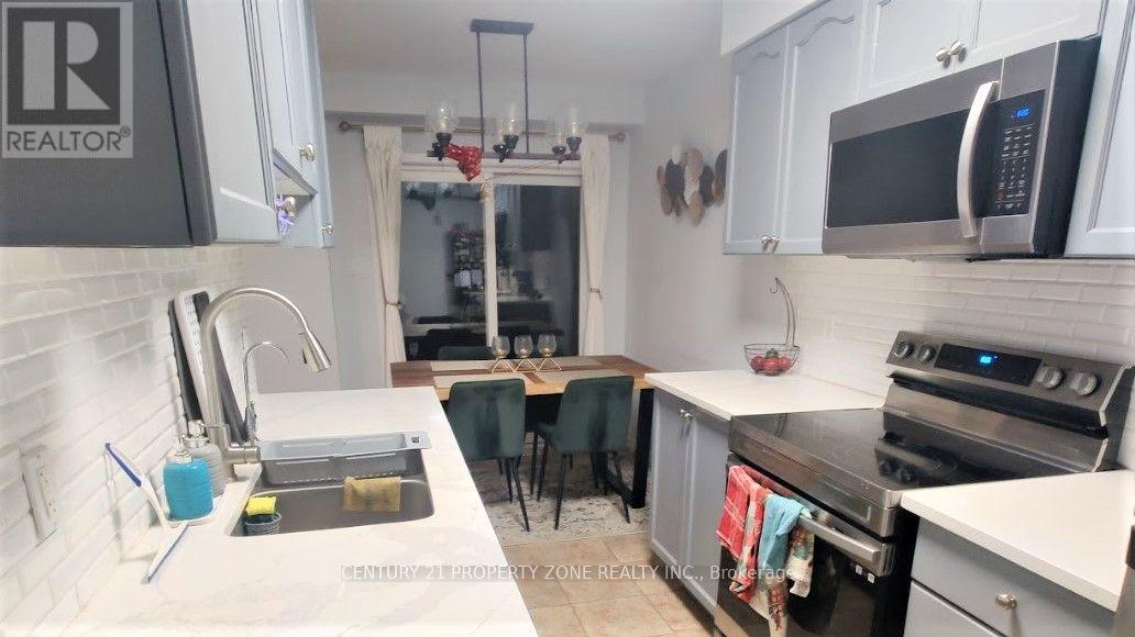18 - 104 Frances Avenue Property Photo 7