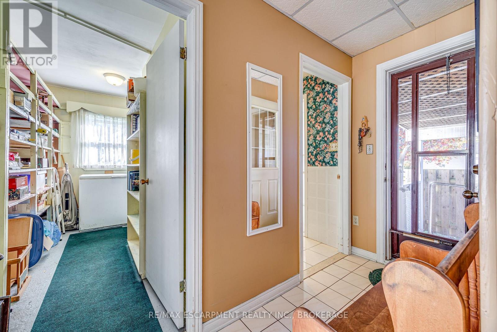 818 Broadway Avenue Property Photo 21