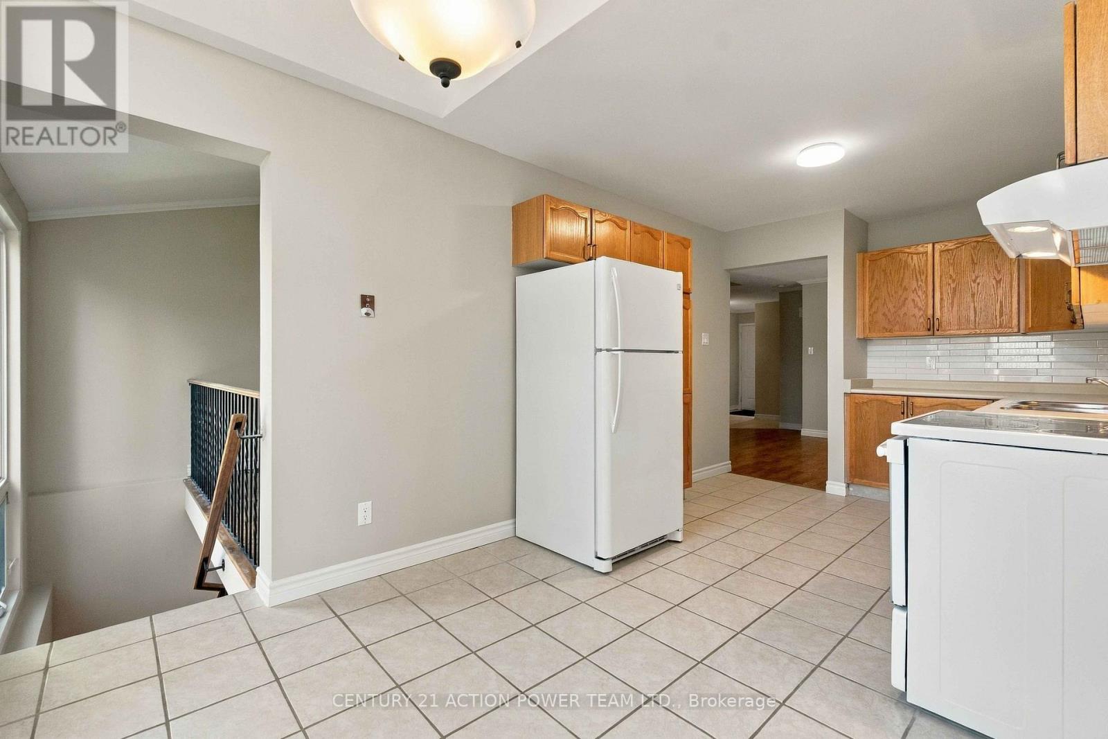 605 Latour Crescent Property Photo 18