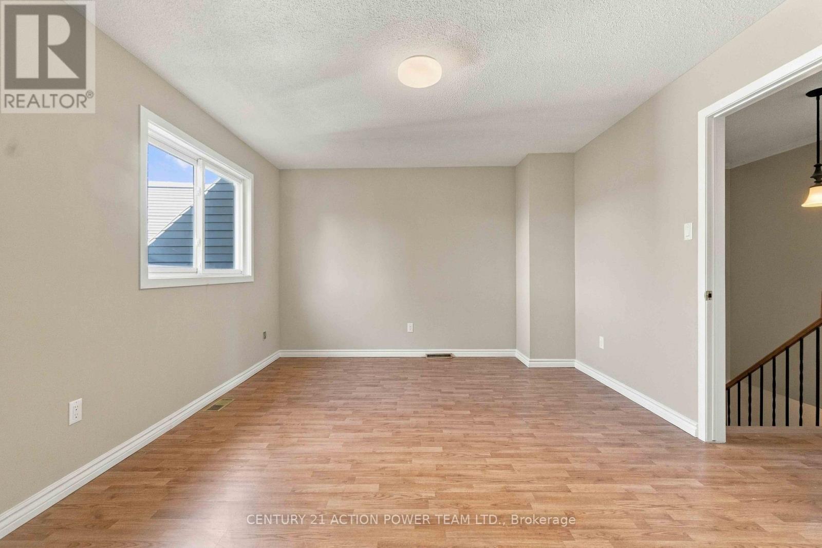 605 Latour Crescent Property Photo 23