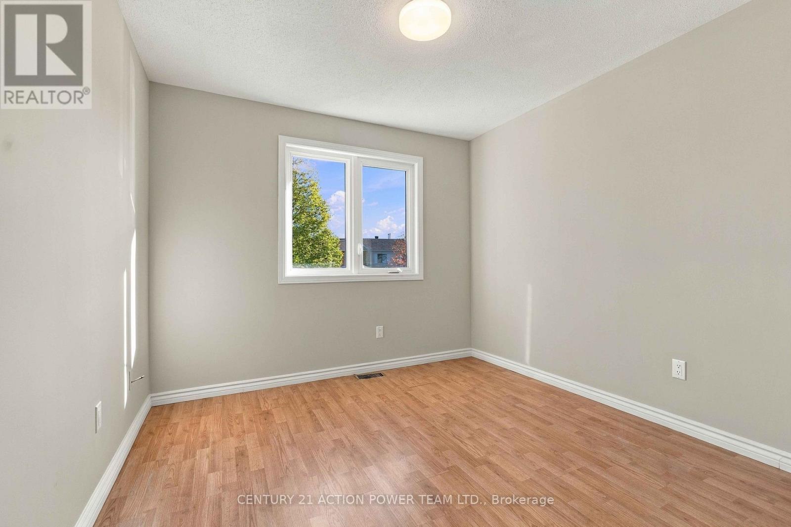 605 Latour Crescent Property Photo 31